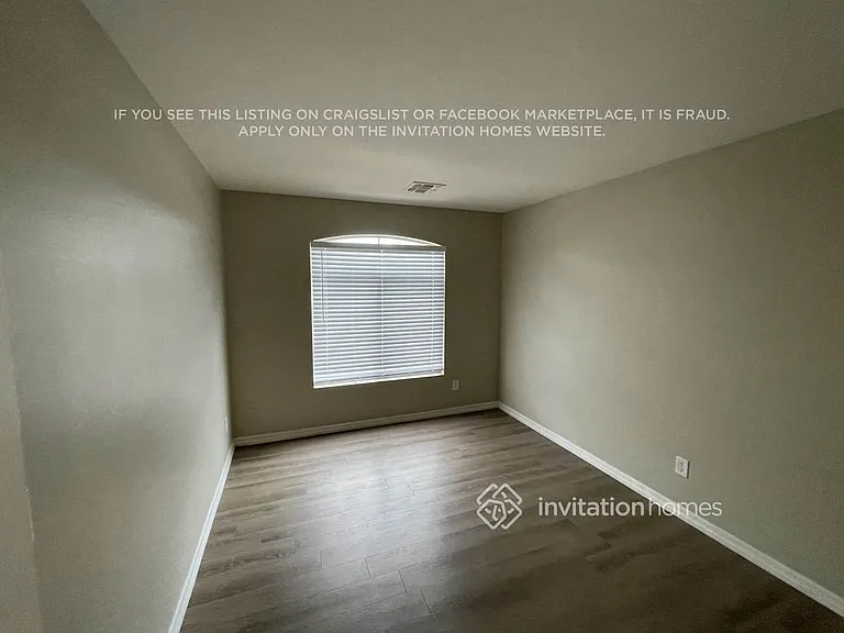 42939 W Jeremy St — Photo 2