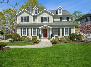 8 Buckingham Dr, Madison, NJ 07940