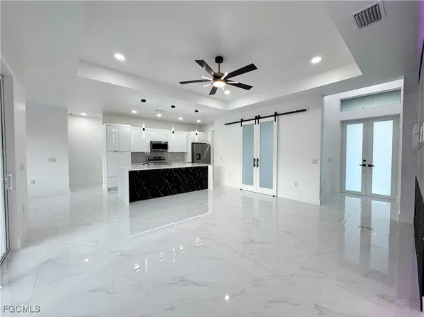 1019 Greenwood Ave, Lehigh Acres, FL 33972