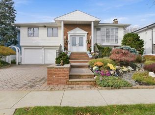 31 Regent Drive, Lido Beach, NY 11561