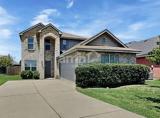 5459 Montague Ln, Grand Prairie, TX 75052