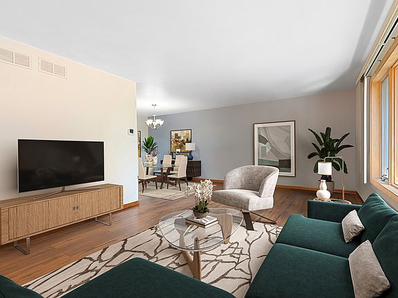 5th image of 7328 W 153rd St #7328