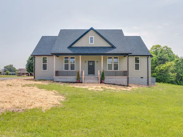 100 John Henry Rd, Westmoreland, TN 37186