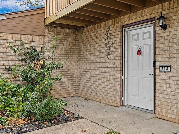 3rd image of 314 Fairview Dr