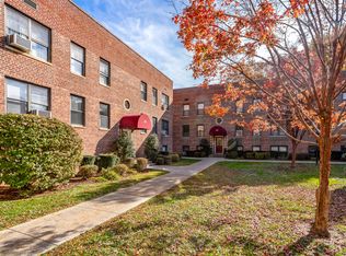 330 Richbell Rd APT B2, Mamaroneck, NY 10543