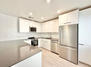 1745 E Arenas Rd APT 11, Palm Springs, CA 92262