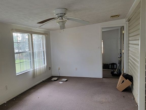 4th image of 827 Vireo Dr