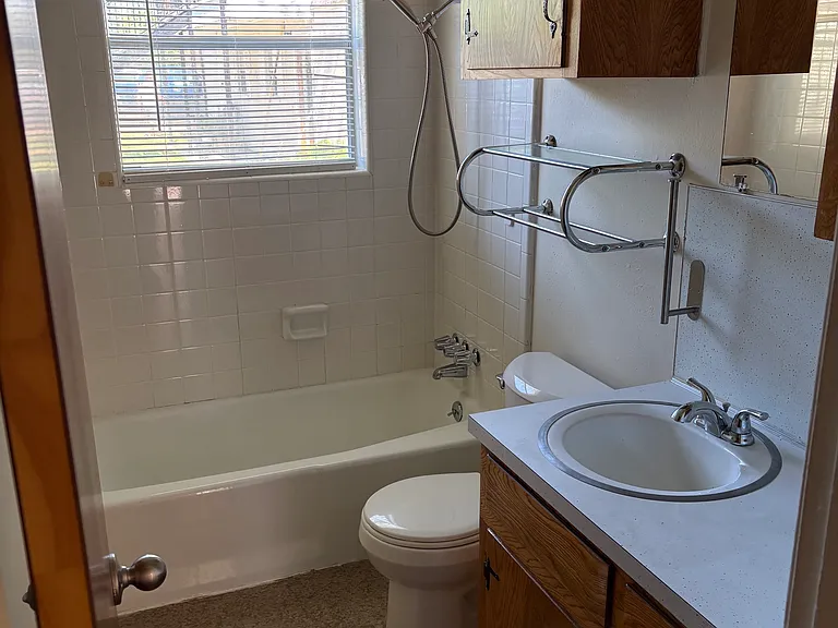 2603 Lily St #2605-1 — Photo 6
