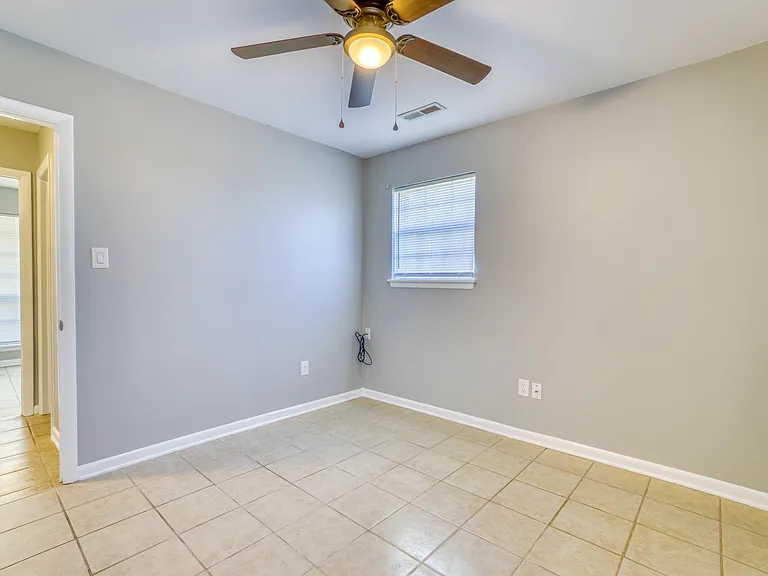 704 Candler Ave #B — Photo 19