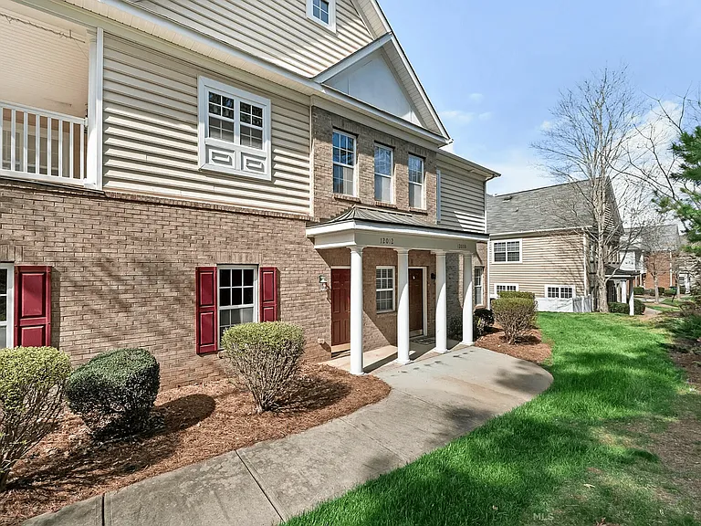 12008 Bordeaux St — Photo 1