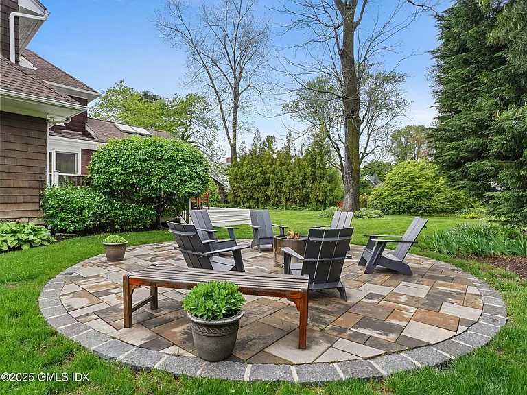 60 Lockwood Ave — Photo 27