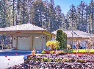 481 N Kokanee Ridge Dr, Hoodsport, WA 98548