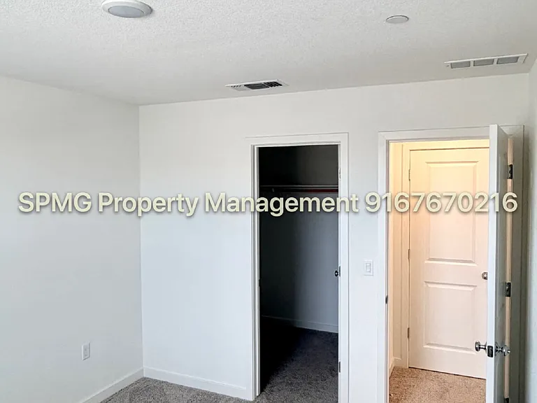 1910 Brunel St — Photo 23