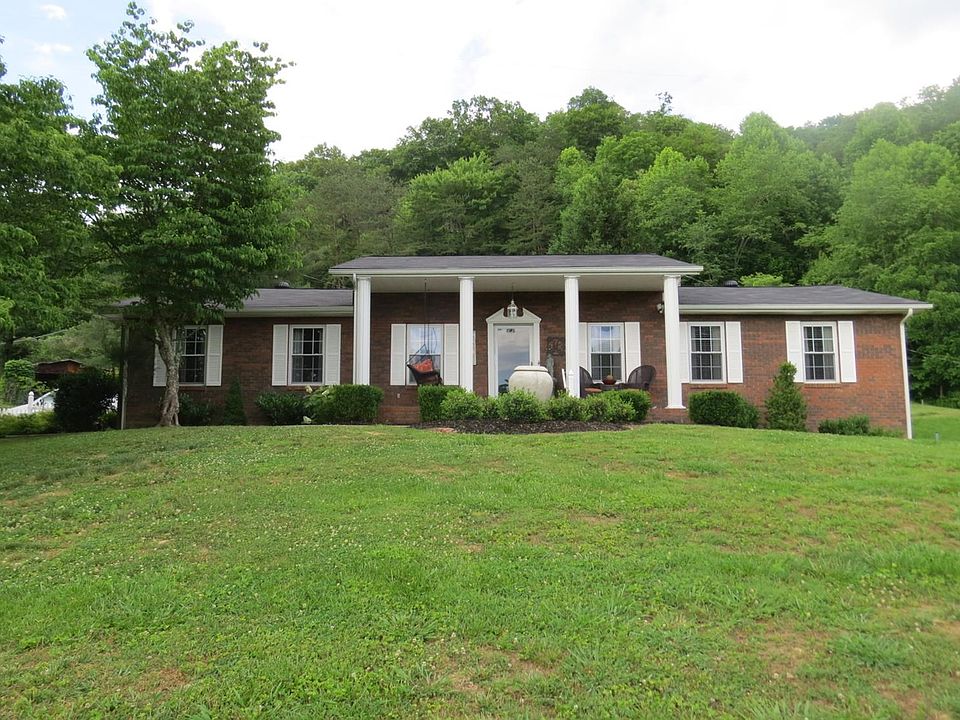 1st image of 90 Dogwood Trl