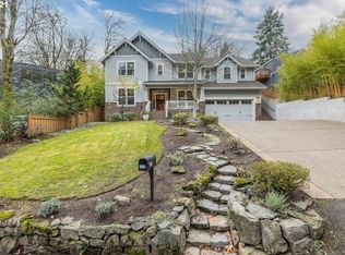 1519 SW Upland Dr, Portland, OR 97221