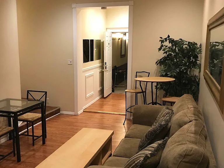 23 W 56th St #3R — Photo 1