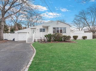 1255 Udall Road, Bay Shore, NY 11706