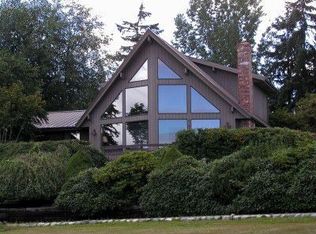 4816 Steiner Dr, Clinton, WA 98236