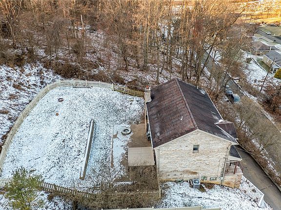 2nd image of 36 Norton Dr