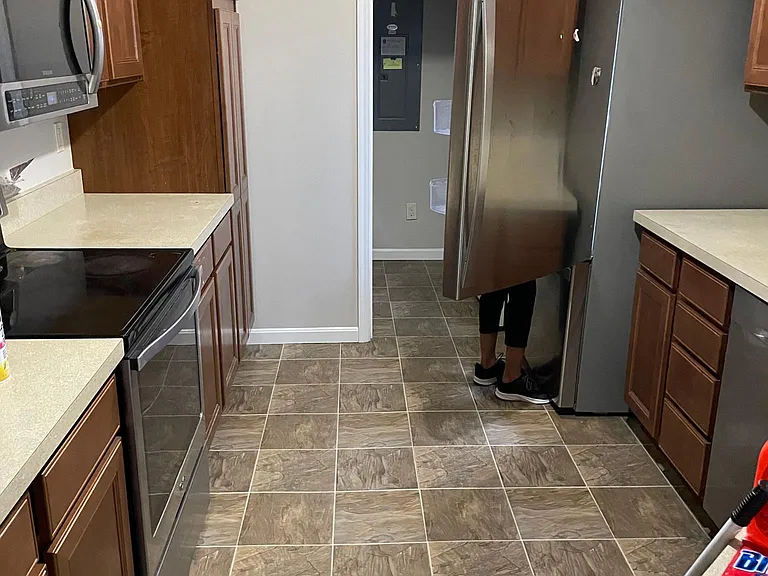 2341 Twelve Oaks Dr — Photo 23