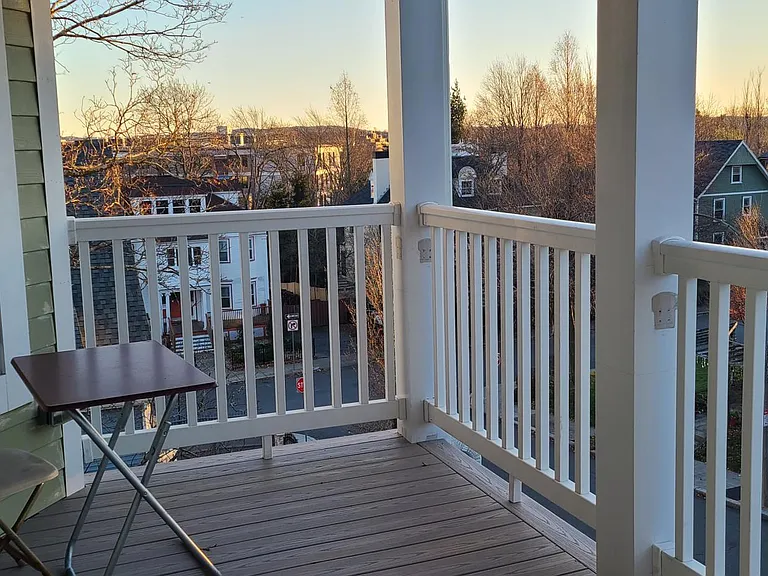 9 Alban St #3 — Photo 1