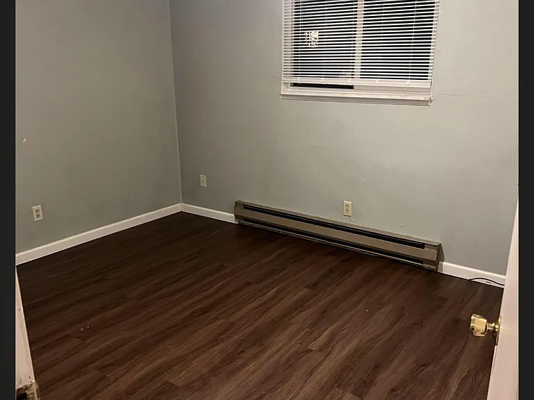 108 Yelton Dr — Photo 10