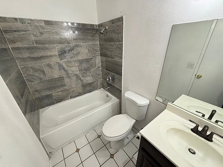 6991 Kepler Dr #B — Photo 7
