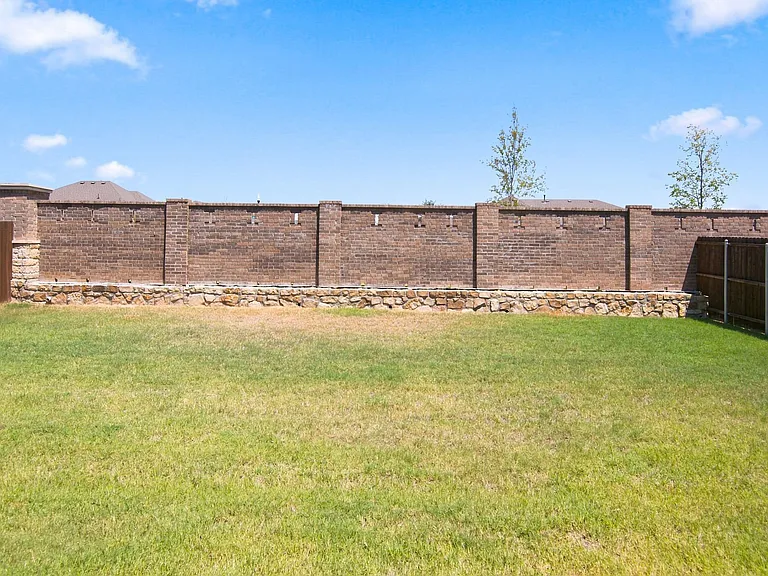 1704 Buzzard Rd — Photo 35