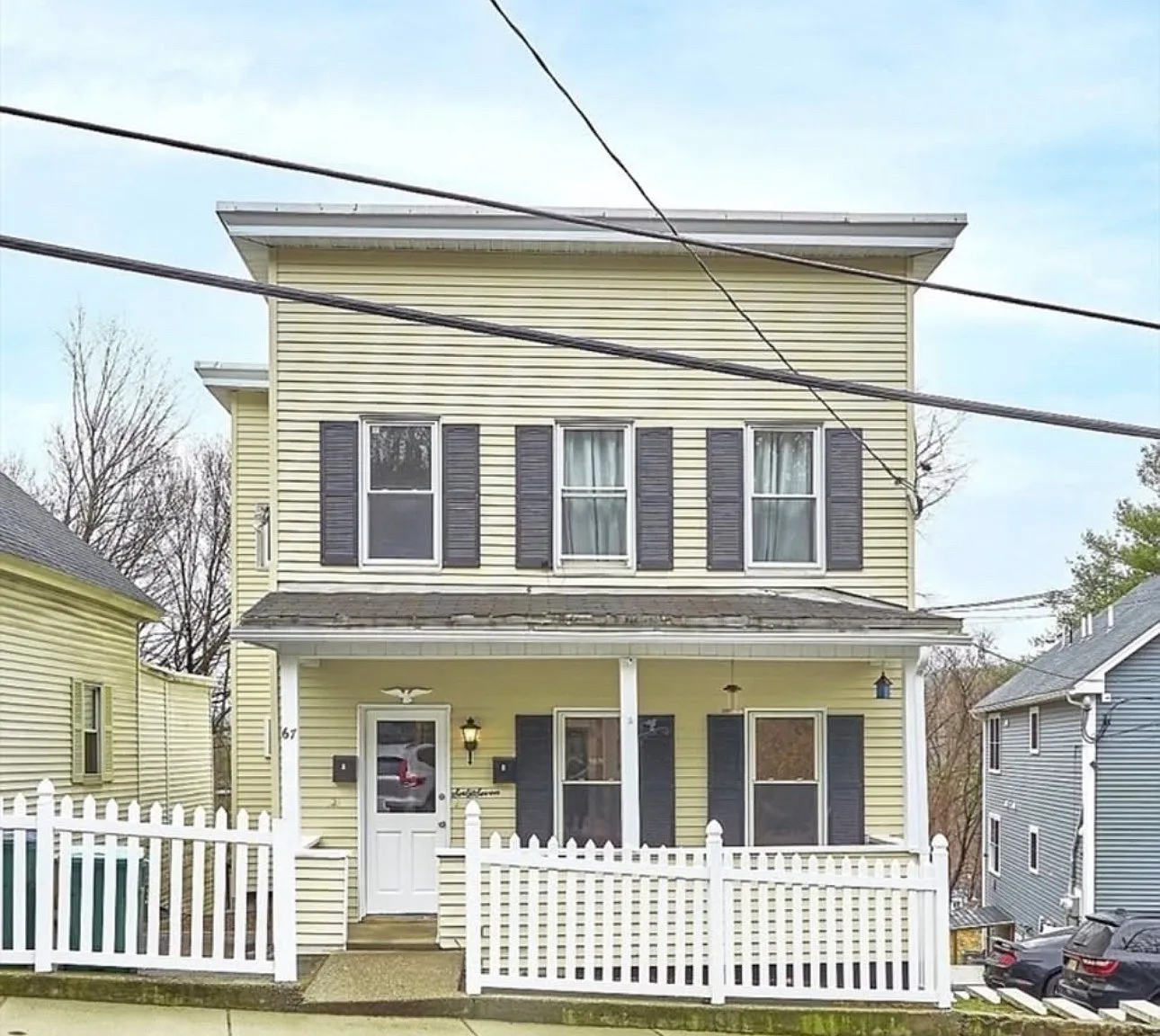 3 bed, $2,350 — Photo 1
