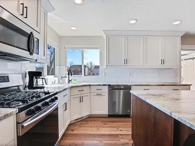 2549 W Tango Creek Dr — Photo 42