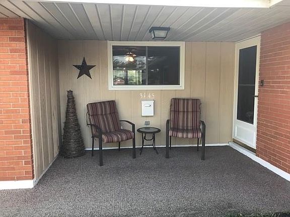 2nd image of 3145 Sherwood Park Dr