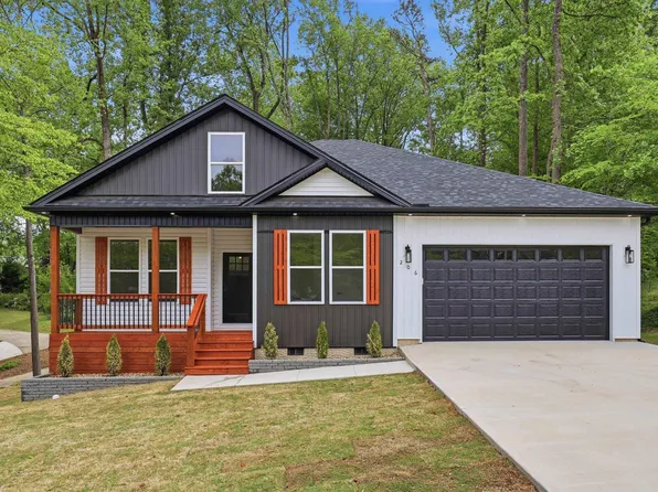 206 Kendrick St, Greer, SC 29651