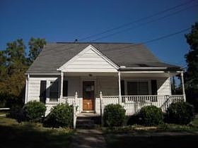 1st image of 716 Chandler Ave