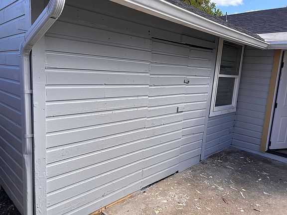 Storage shed with lock