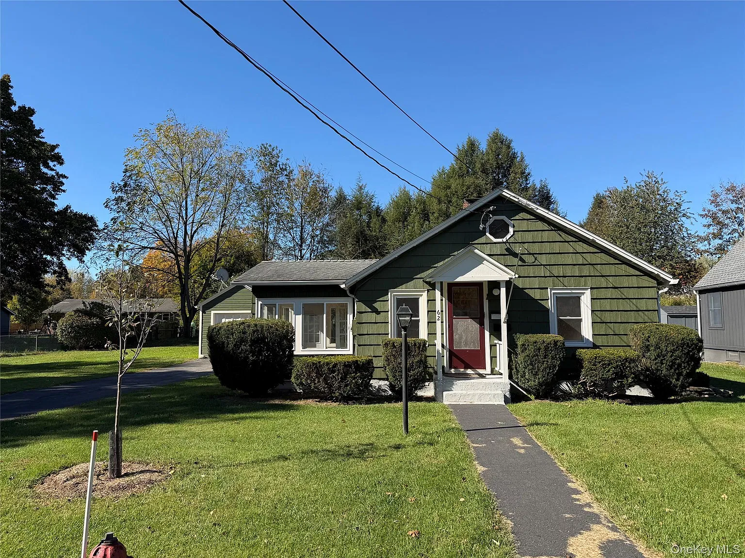 2 bed, 1.0 bath, 880 sqft, $3,000 — Photo 2