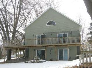 W6886 Jolin Rd, Markesan, WI 53946