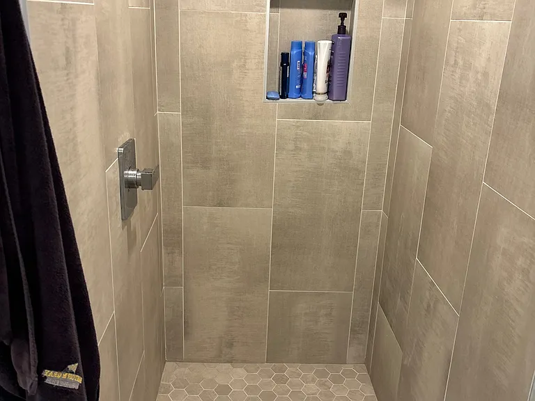 256 N 32nd St #2 — Photo 15