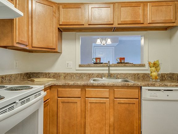 3rd image of 11200 Golden Leaf Cir #3473105
