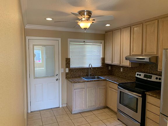 3rd image of 8071 Greenridge Dr #2