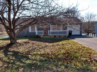 8155 Ashton Ln, Roanoke, VA 24019