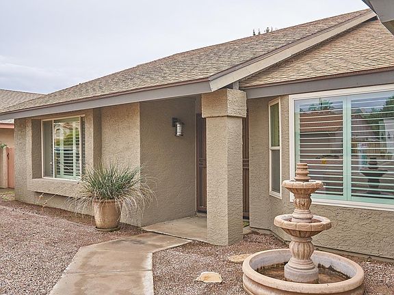 3rd image of 1941 E Greentree Dr