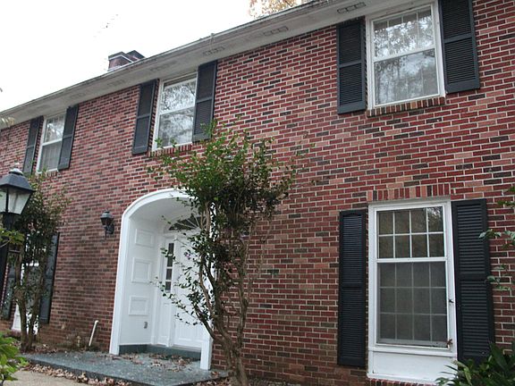 2nd image of 206 Glen Haven Dr