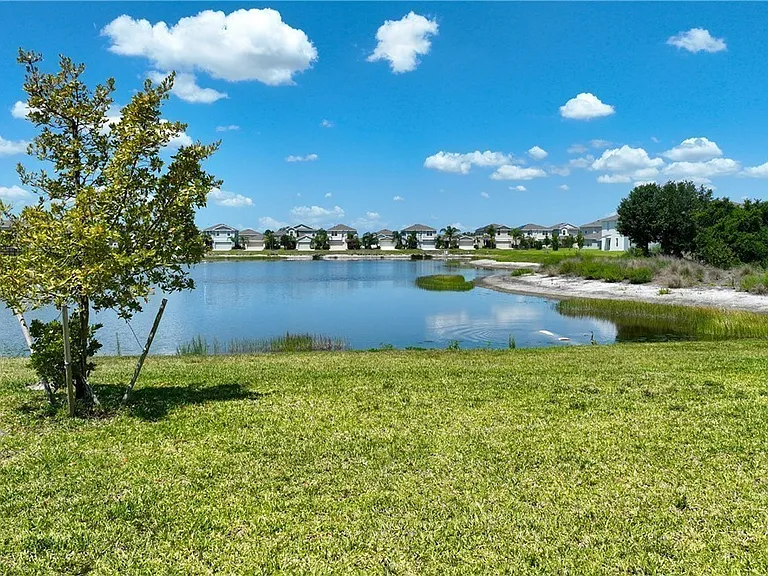 20340 Caroline Creek Pl — Photo 32