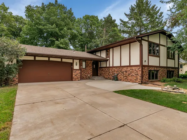 2036 High Dr, Sauk Rapids, MN 56379