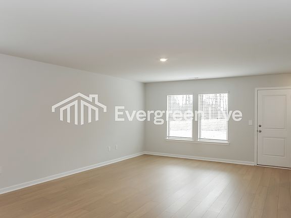 3rd image of 22693 Dashwood Ln