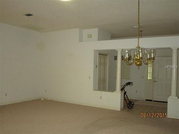 3rd image of 207 Aragon Ln