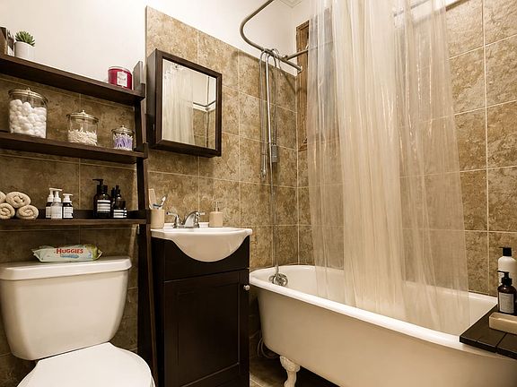 5th image of 263 12th St #2