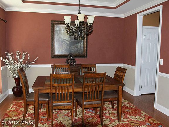 5th image of 1333 Fairfax St