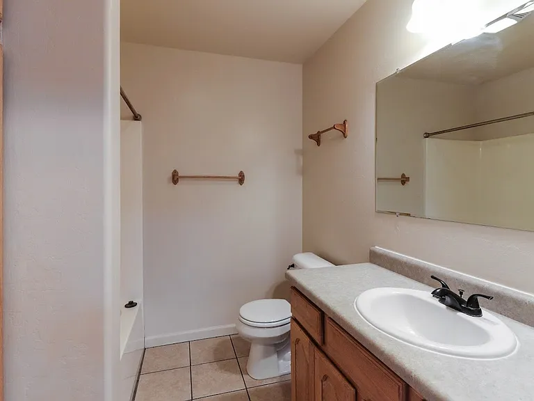 900 Tropic St — Photo 9