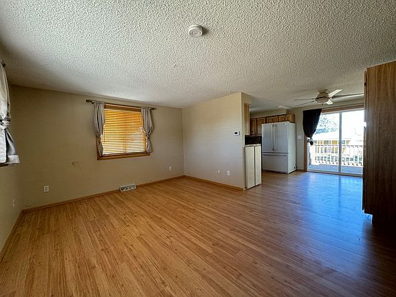 4th image of 37075 Northwest Dr
